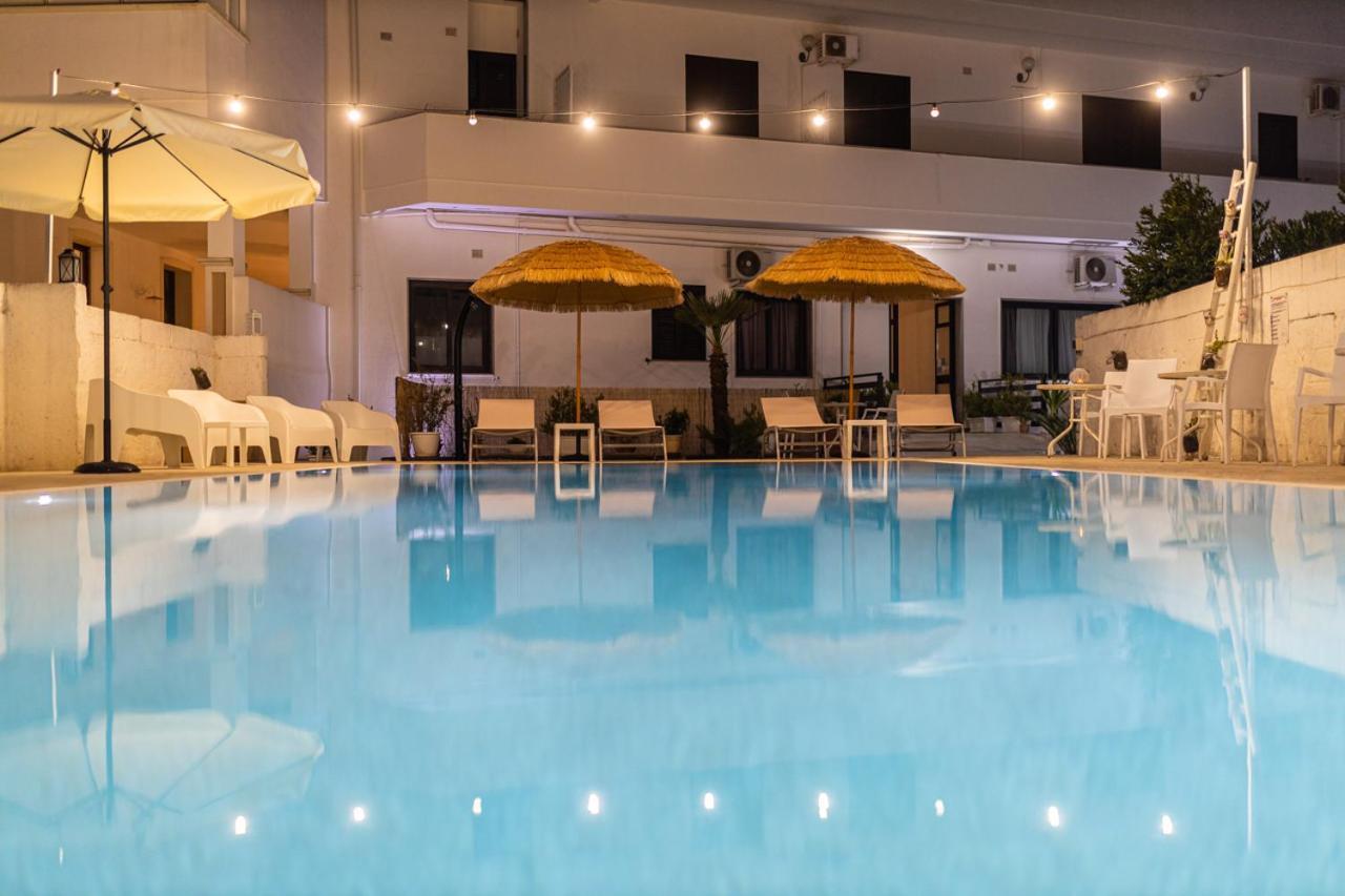 La Gemma Del Salento Rooms&Apartments Racale Eksteriør bilde