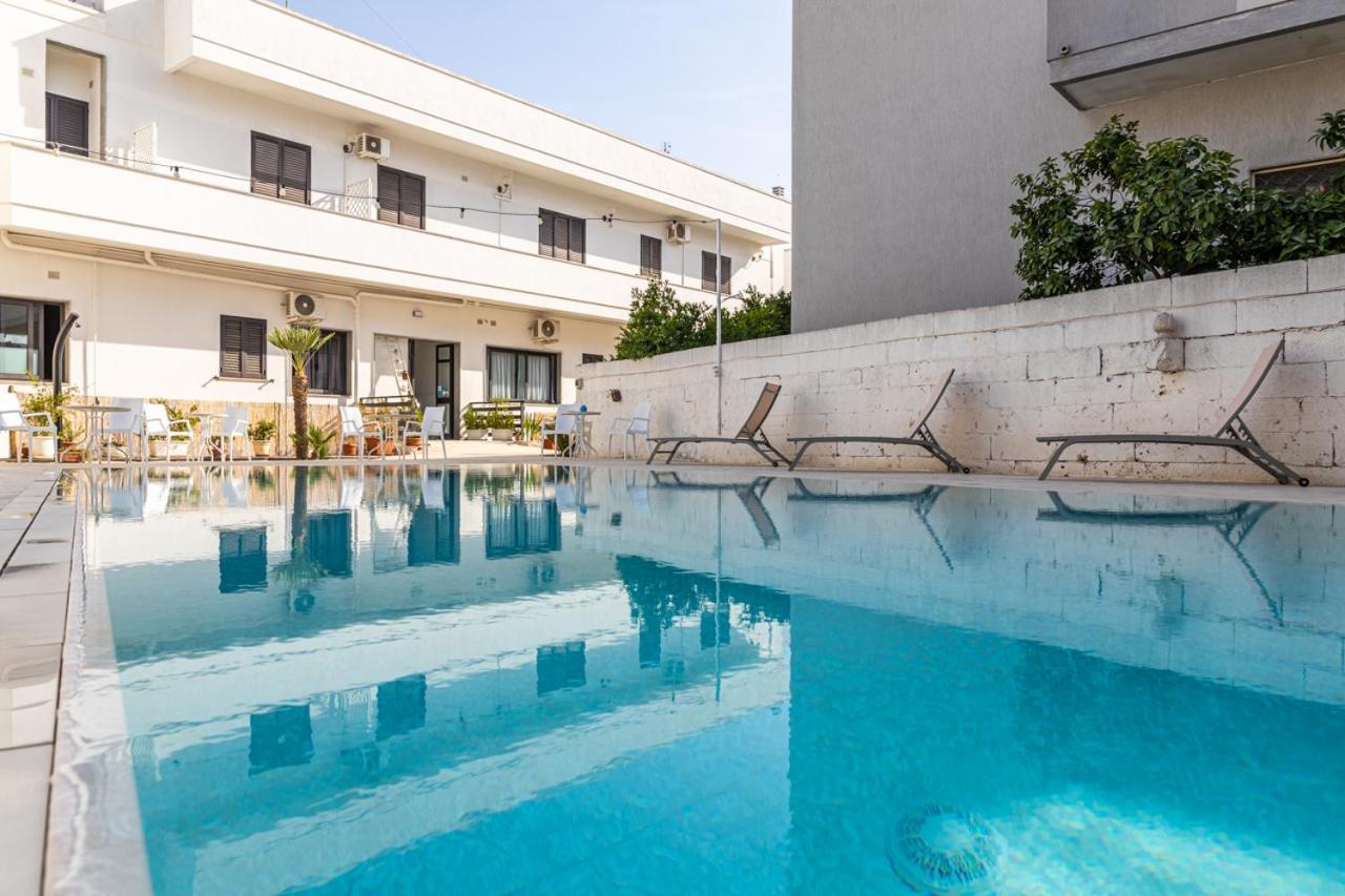 La Gemma Del Salento Rooms&Apartments Racale Eksteriør bilde