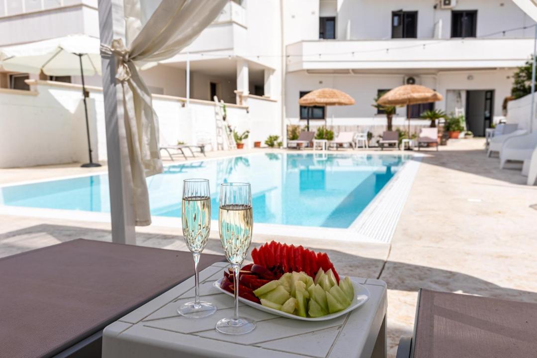 La Gemma Del Salento Rooms&Apartments Racale Eksteriør bilde